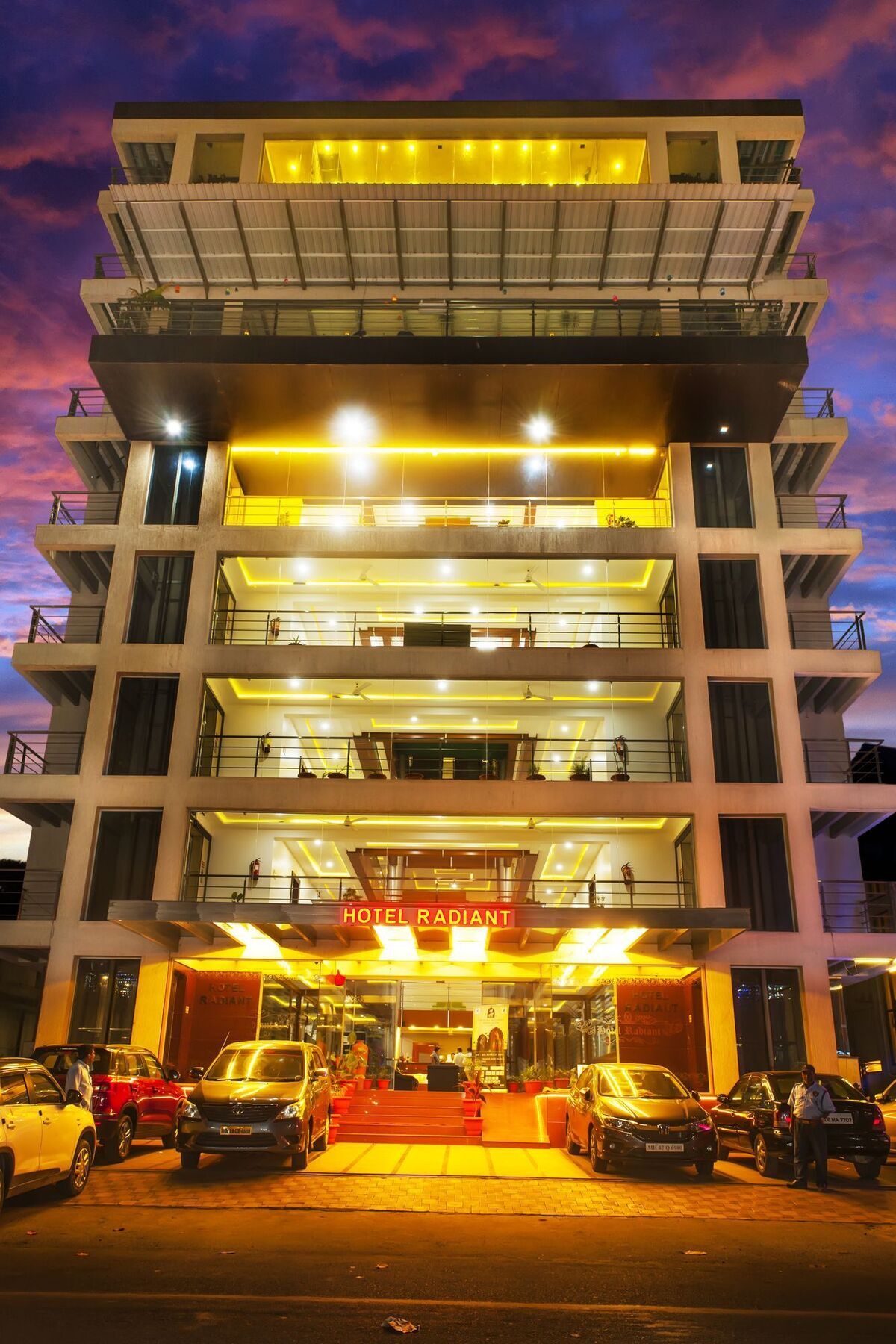 Hotel Radiant Kolhapur Ngoại thất bức ảnh